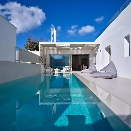 Walk To Naousa, 5br Pool Villa,villa Yagha 纳乌萨
