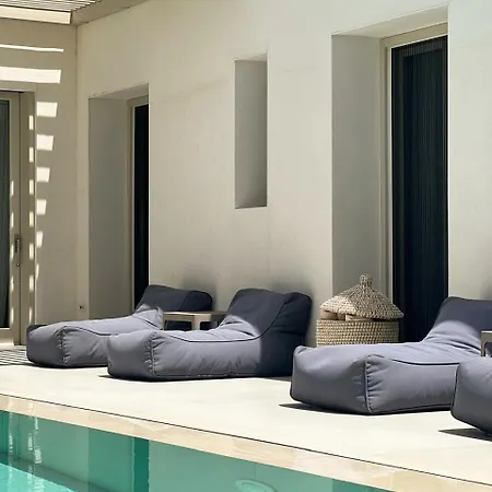 Walk To Naousa, 5br Pool Villa,villa Yagha 别墅 纳乌萨