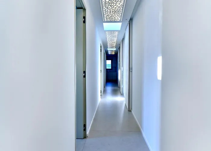 Villa Walk To Naousa, 5Br Pool Villa,Villa Yagha