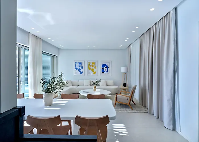 Walk To Naousa, 5Br Pool Villa,Villa Yagha Villa *